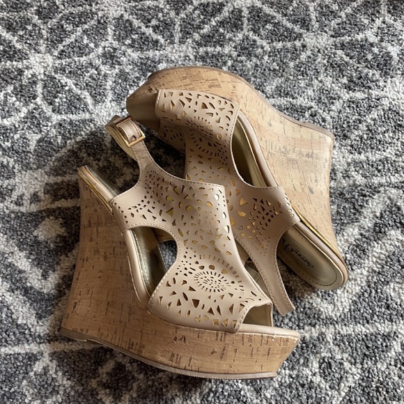 Gold Detail Cork Wedges - Picture 3 of 3